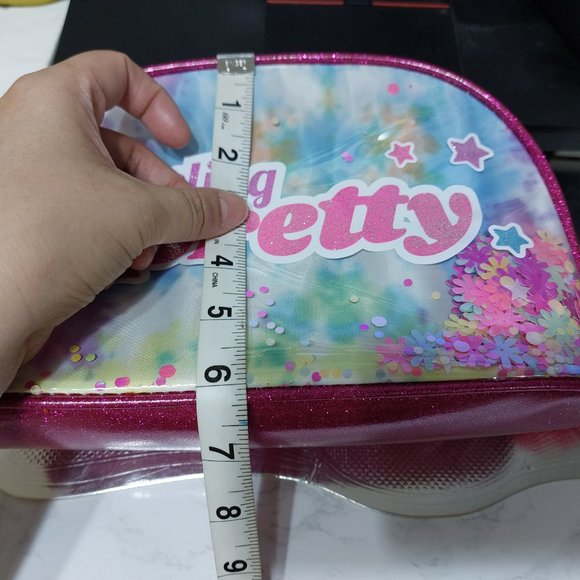 Feeling Pretty DIY Beauty Set Spa Craft Kit With Beautiful Pom Pom - Picture 4 of 8